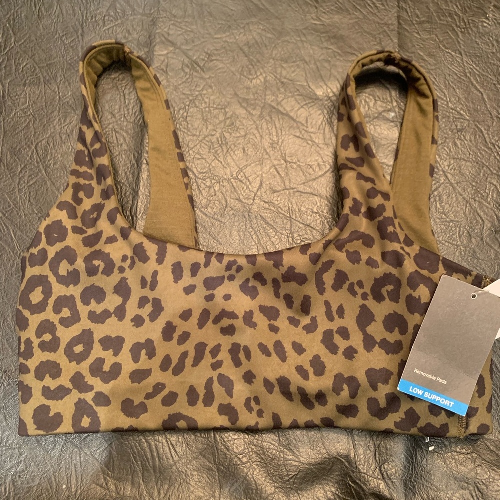 Gap workout bra